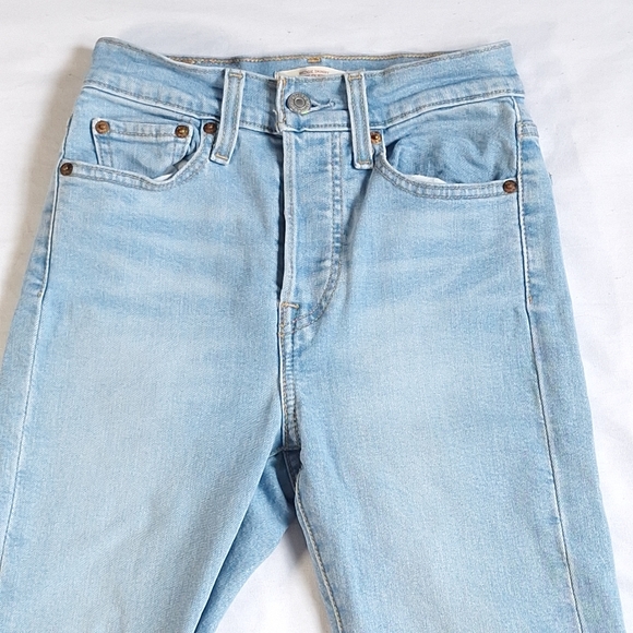 Levi’s Wedgie Fit Button Fly High Rise Ankle Jeans, 24 - Picture 3 of 13